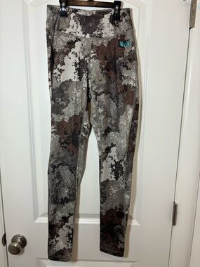 GWG camo print leggings